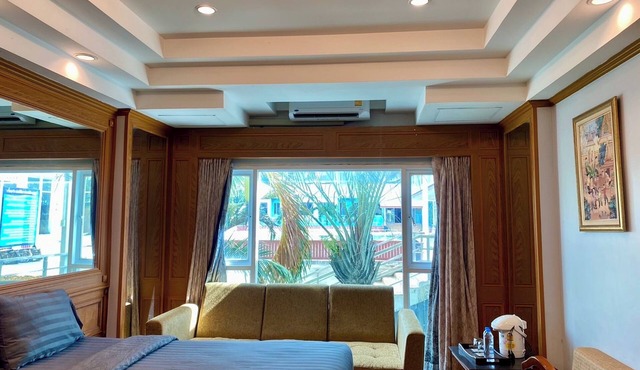 New Siya Hotel