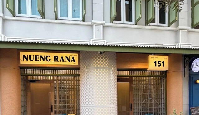 Nueng Rana Twin Houses | 2 Private Homes Yaowarat in Samphanthawong