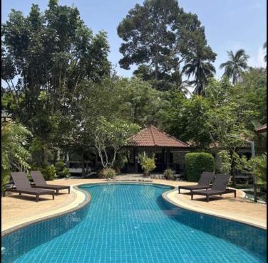 olivia village pool resort