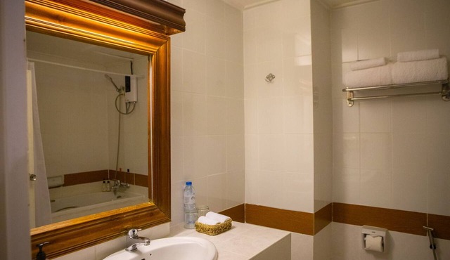 Pakse Hotel & Restaurant in Pakse