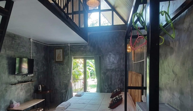Parichat House