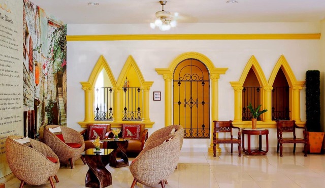 People Place Boutique In Town Hotel
