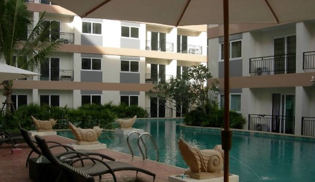 Plaza Residence F6 R62 Residence