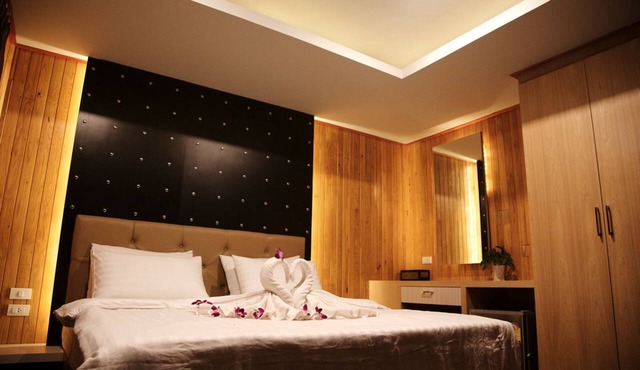 Poohbar Resort & Lotusdive in Koh Lipe