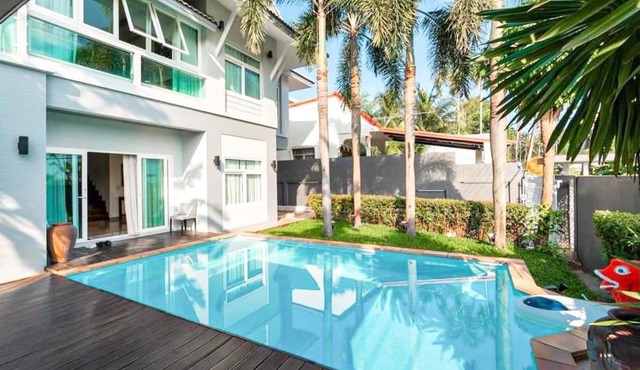 Poolvillapanwa in Panwa Beach