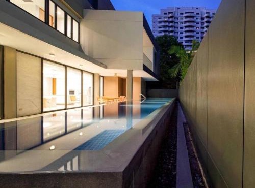Premium 6BR Ekkamai Villa wITH Pool Home Theatre
