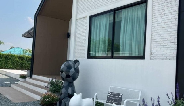 Private home, pool villa , 4 k.m. from airport