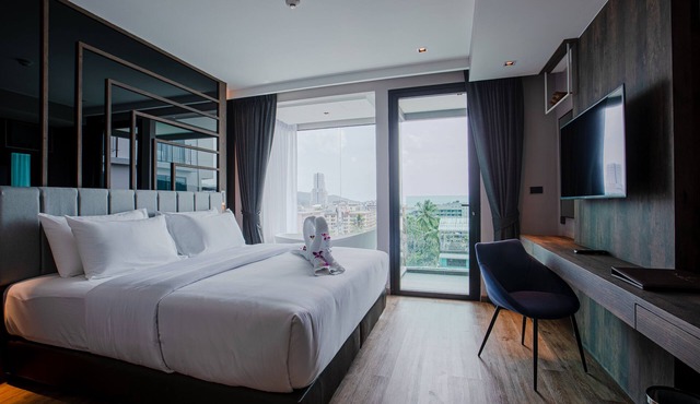 Rak Elegant Hotel Patong in Patong