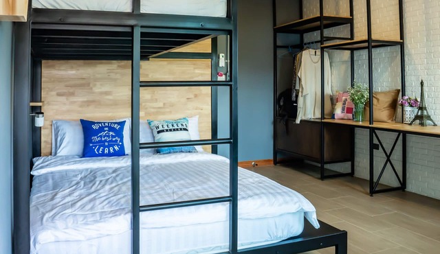 Ray Hostel