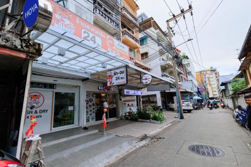 Reezq Hostel