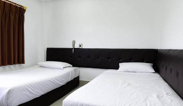 Rimnam Hotel Suk Sawat 70
