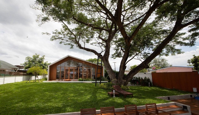 River house for relaxation and remote work station