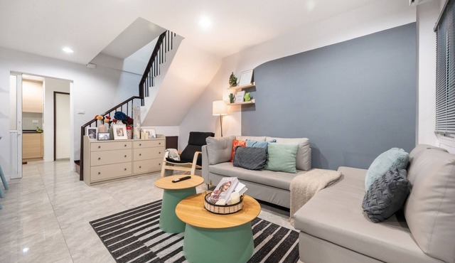 Roombix CityHouse -CozyHouse BtsOnnut for 8 ppl - RB3