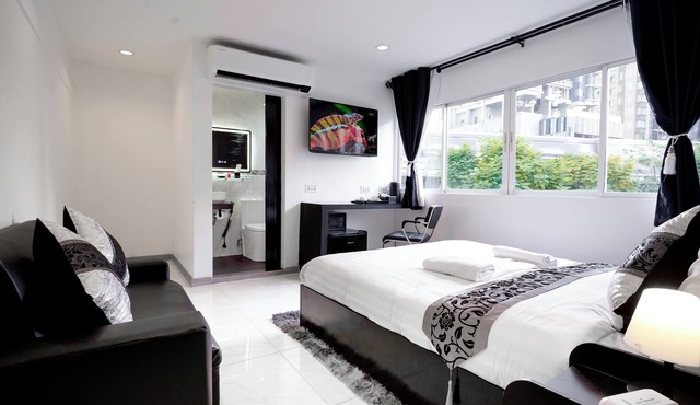 rooms are all city view