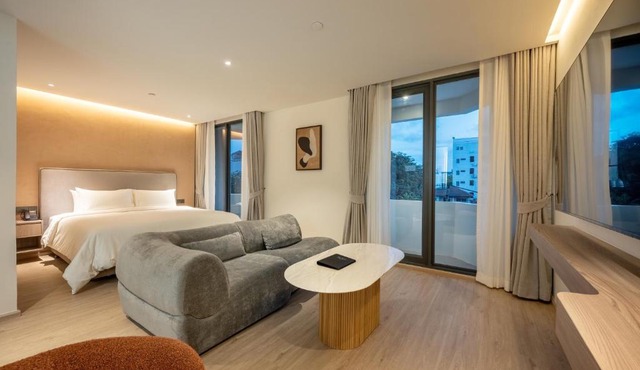 ROYS Hotel Bangkok