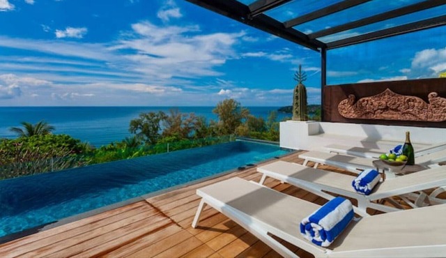Sawan Anda - Luxury 3 Bedroom Pool Villa @ Surin Beach