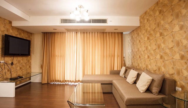 Short-Term Rental Allowed - 4A Downtown Bkk Serviced Apartment