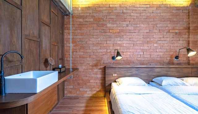 Siam Plug In Hostel