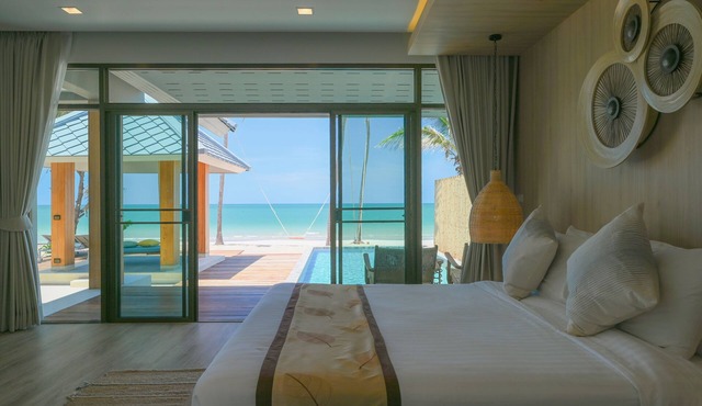 Sirarun Resort in Thap Sakae