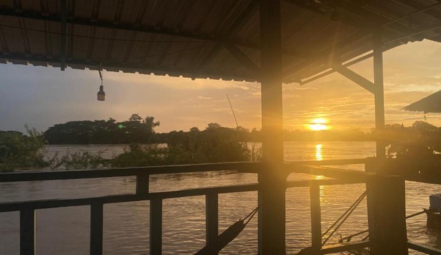 Sompong Sunset View Guesthouse in Don Det