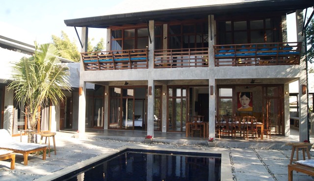 Spacious Riverfront private pool villa