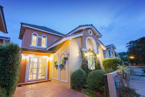 Stella Pool Villa at Marino khaoyai