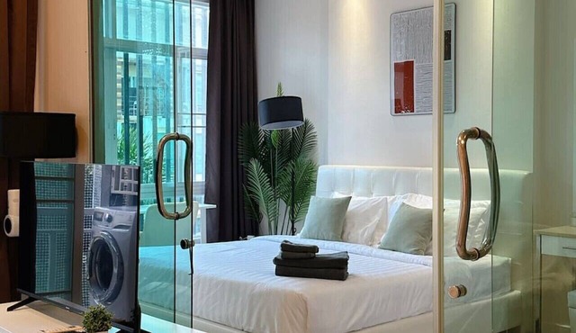 Stylish room Near Central Fest