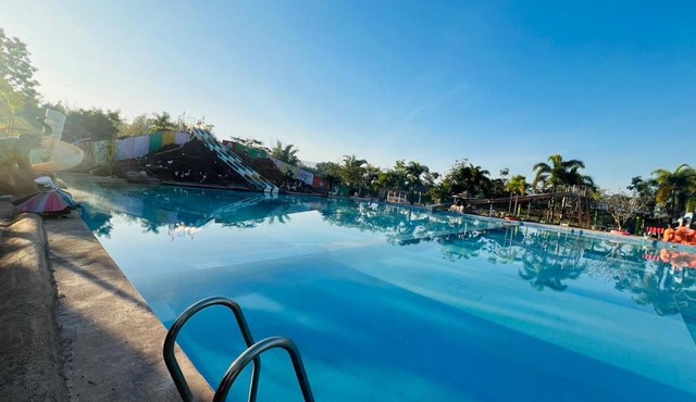 Suannamphukradueng &Suansook Resort