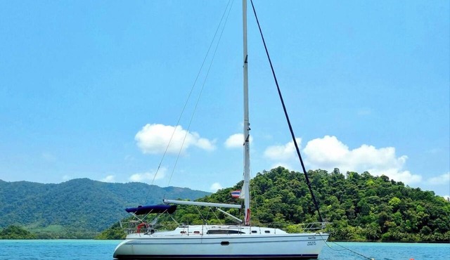 Sun-Kissed Sailing Journey in Trat, Koh Chang