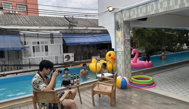 Sunday Afternoon - Pool Stay Old Town Bangkok