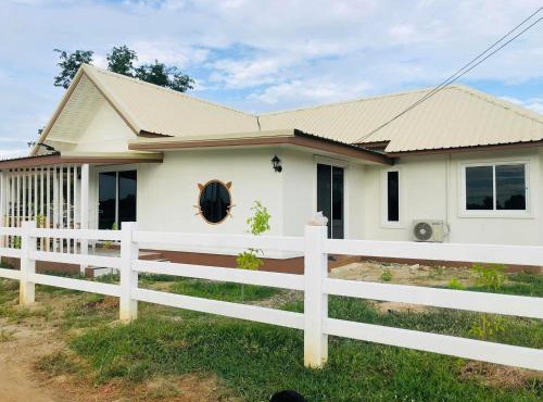 Tambai cafe and home stay