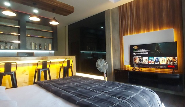 Luxurious rooms economical prices, famous tourist routes in Chiang Rai Province.