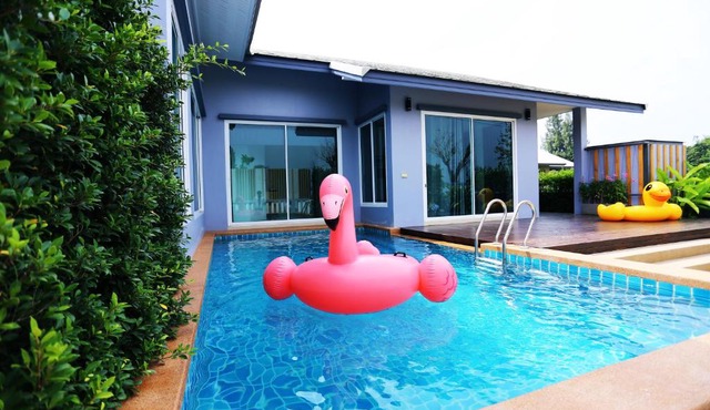 Thacha Pool Villa B in Hua Hin