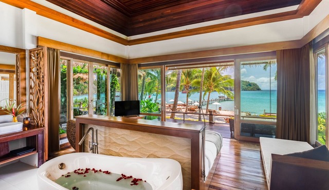 The Beach Natural Resort - Koh Kood