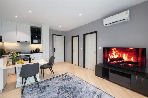 The Title Legendary Bang Tao - Modern 1BR Resort Apartment in Cherngtalay