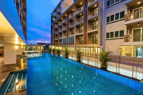 Tisha Hotel ABAC Bangna