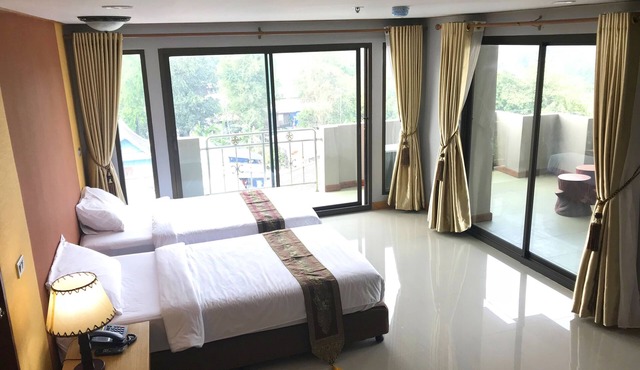 Toh Buk Seng Riverside