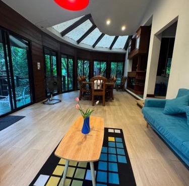 Top River Nest- Upper Floor
