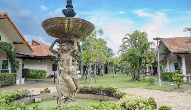Two Fifty Nine Resort 259 รีสอร์ต