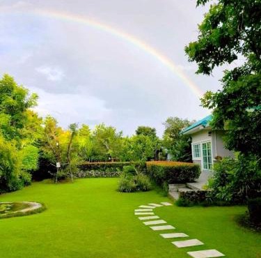 Ubon Ratchathani Botanical Cottage 1BR1BA