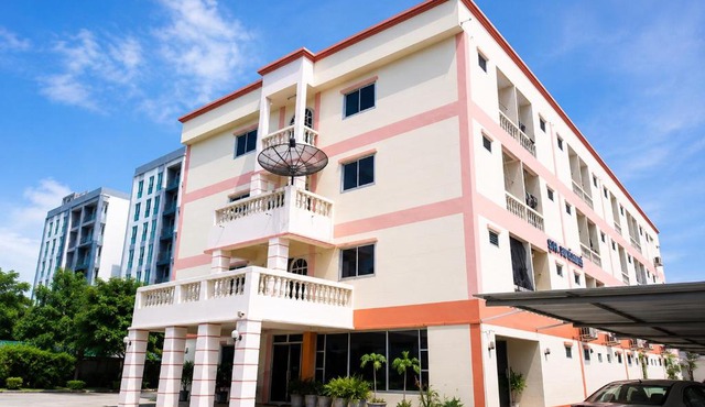 UJ apartment