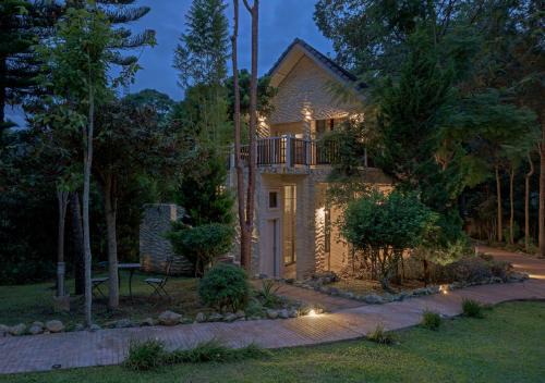 VANA Homestay