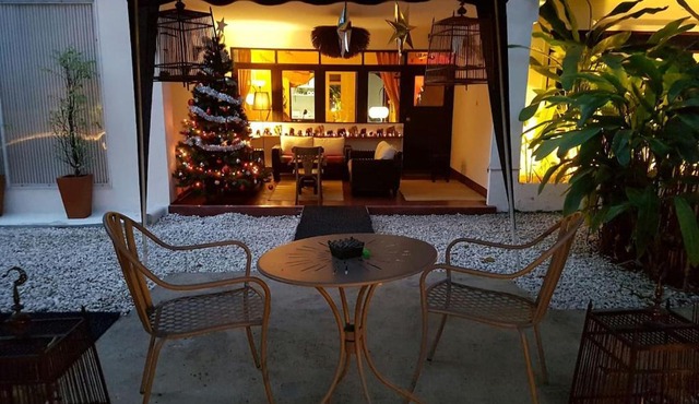 Villa 3 beds Sukhumvit Asok in Bangkok