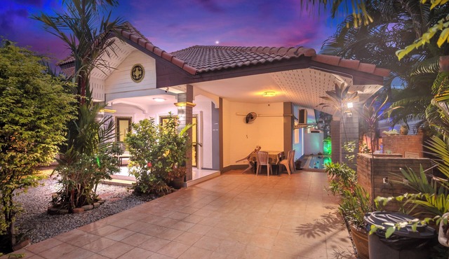 Villa Corner 4 bedrooms near Walking Street & Beach ★