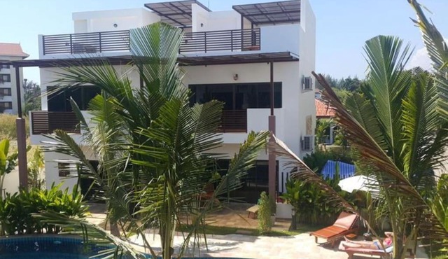 VIP Chain Resort in Ban Pak Khlong Phe