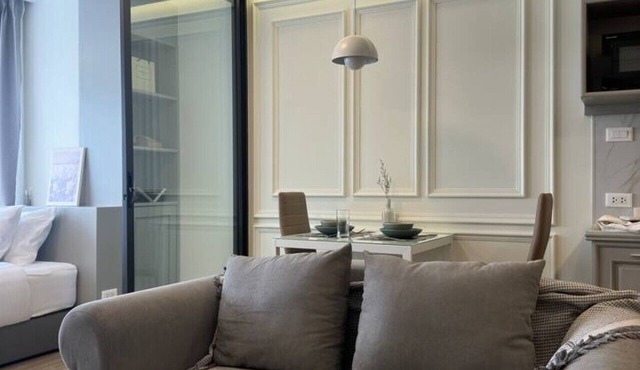 Warm and classic modern room