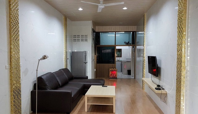 Well placed and completely renovated house in Bangkok
