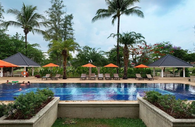 1 BR Allamanda Apartment N 19