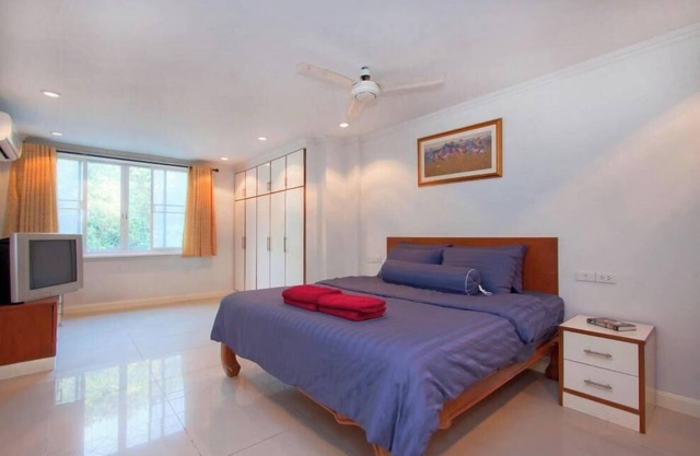 Argyle 1 Bed (15) 80 m2 Phratamnak