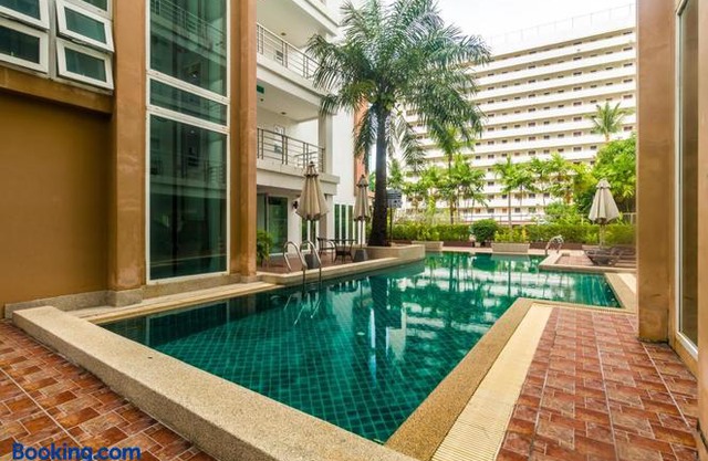 Heaven Lagoon Apartment 6/56